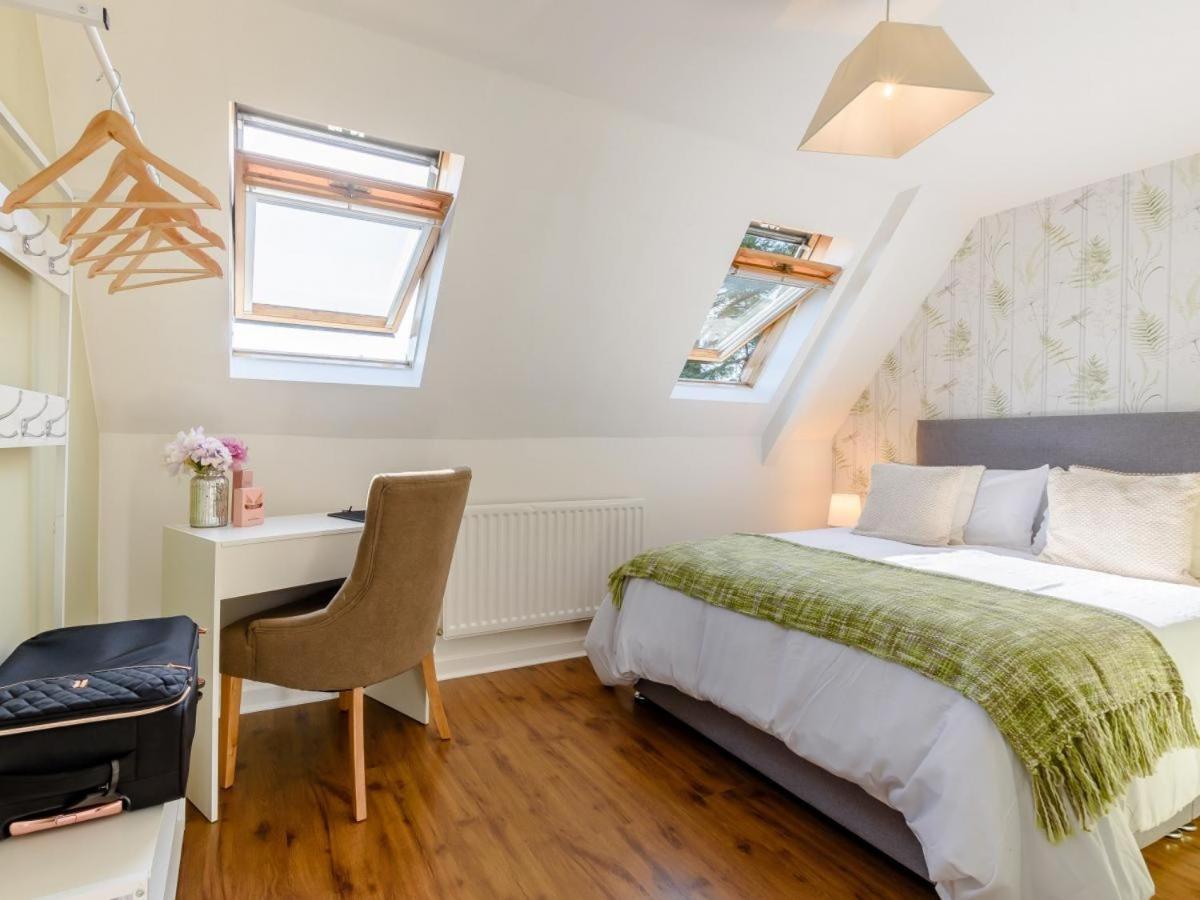 Waters Edge Apartment Ystradgynlais 外观 照片