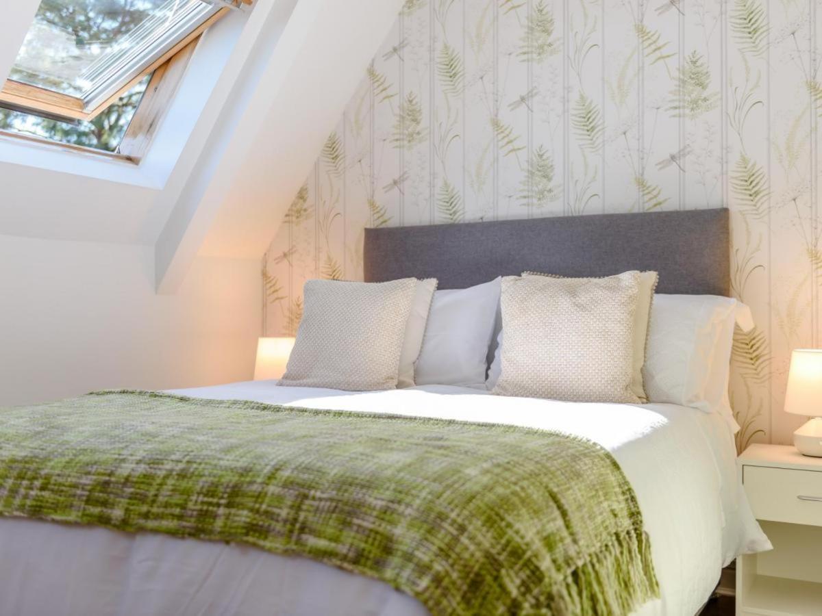 Waters Edge Apartment Ystradgynlais 外观 照片